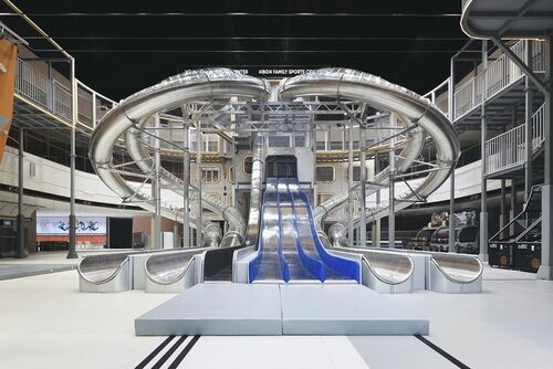 在速度與陪伴之間，重新定義室內運動的未來場景／上海 XBOX 家庭運動中心的空間敘事與世代想像